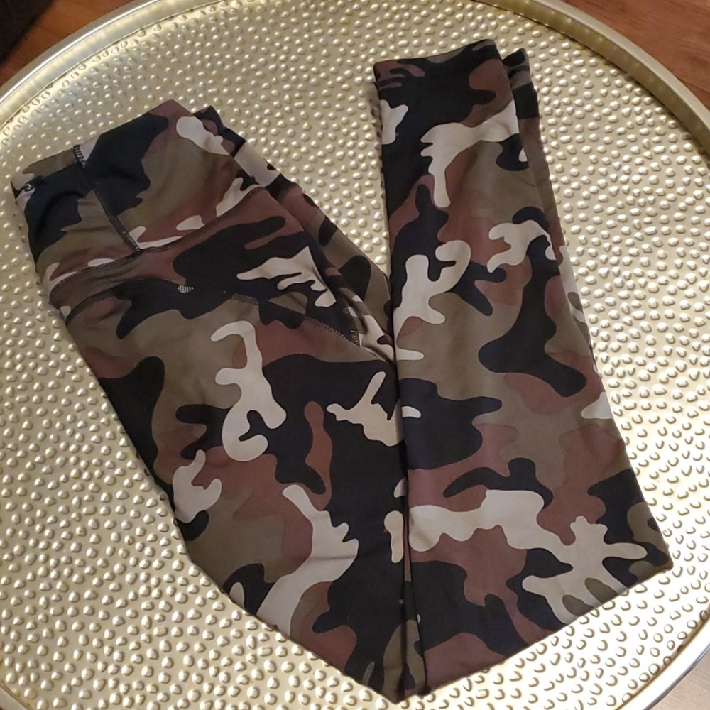 Sommer Ray Camo Leggings